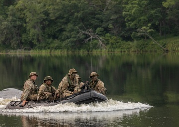 Iowa Soldiers prepare to land on beach