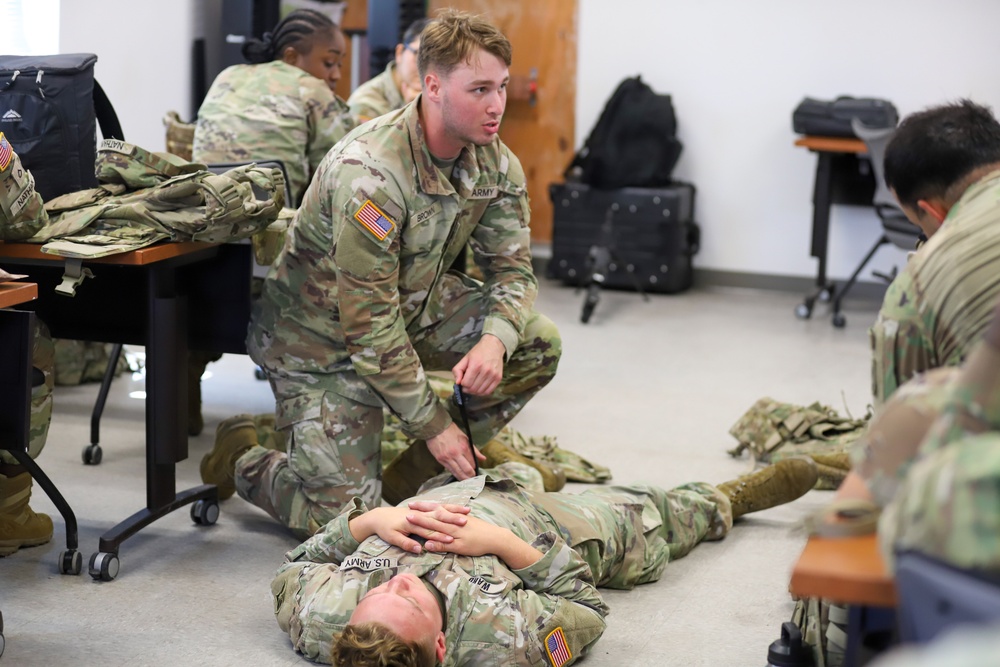 Sustainment Soldiers go to the Range