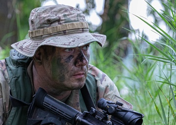 Iowa Soldier pulls security during boat operation