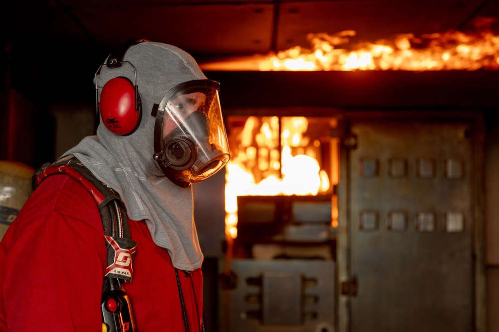 USS Greeneville Sailors Train at STFSD