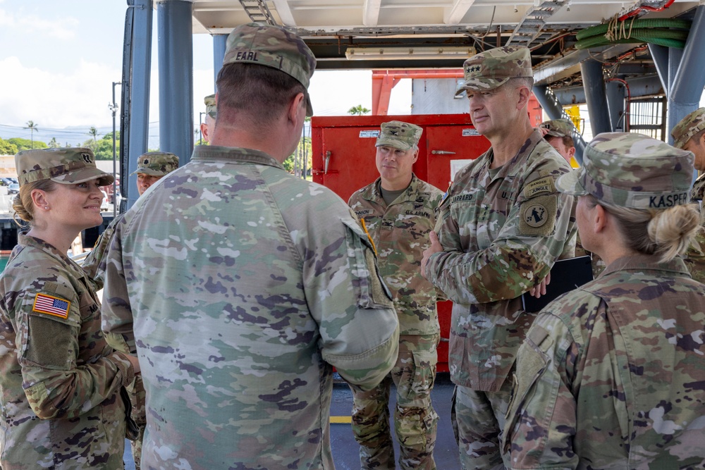 Lt. Gen. James Jarrard visits the Seacore Lee