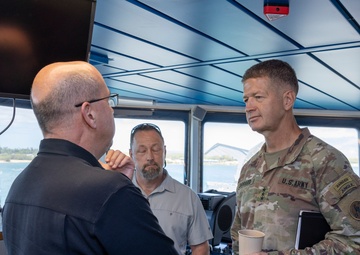 Lt. Gen. James Jarrard visits the Seacore Lee