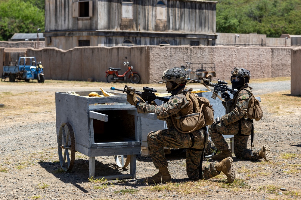 Bravo Co. Performs MOUT Training at MCTAB