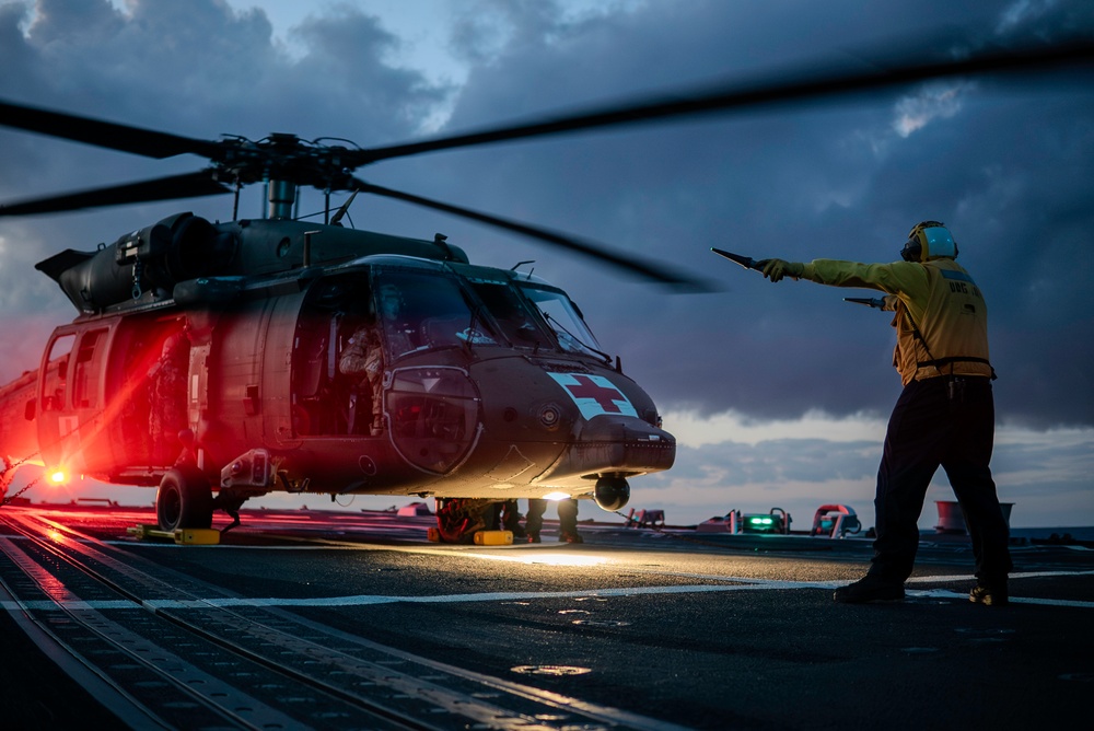 25th Combat Aviation Brigade Soldiers qualify deck landing aboard USS Gridley