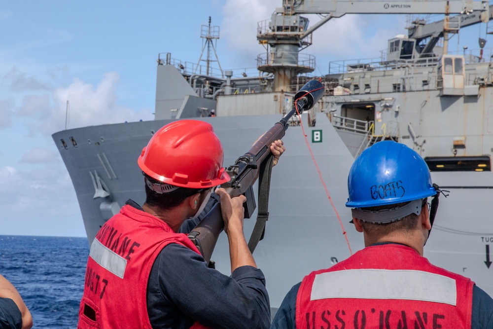 O’Kane conducts replenishment-at-sea with Washington Chambers