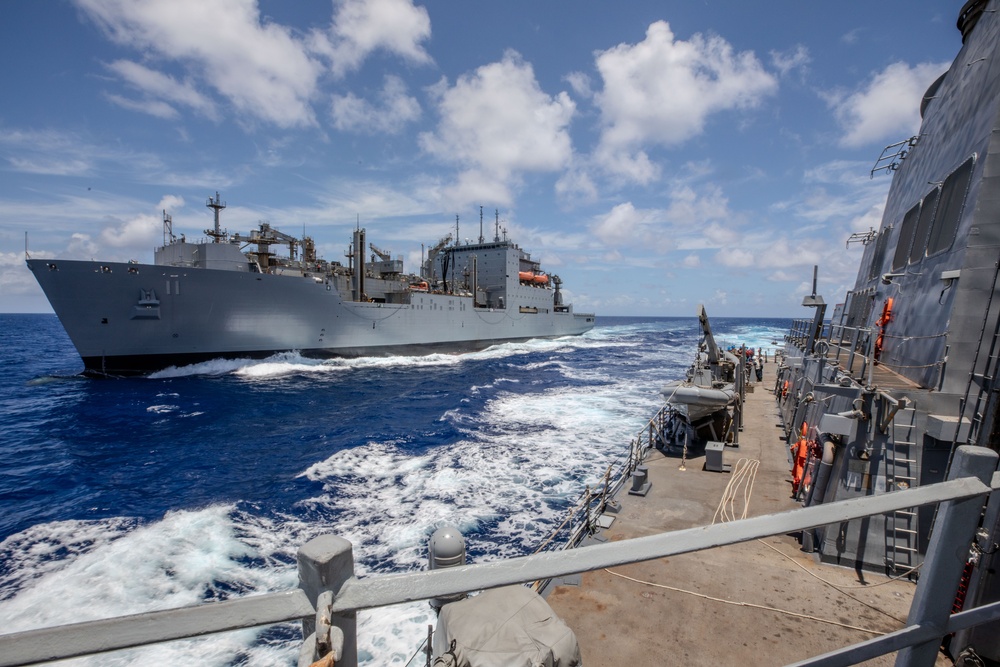 O’Kane conducts replenishment-at-sea with Washington Chambers