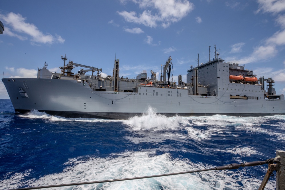 O’Kane conducts replenishment-at-sea with Washington Chambers