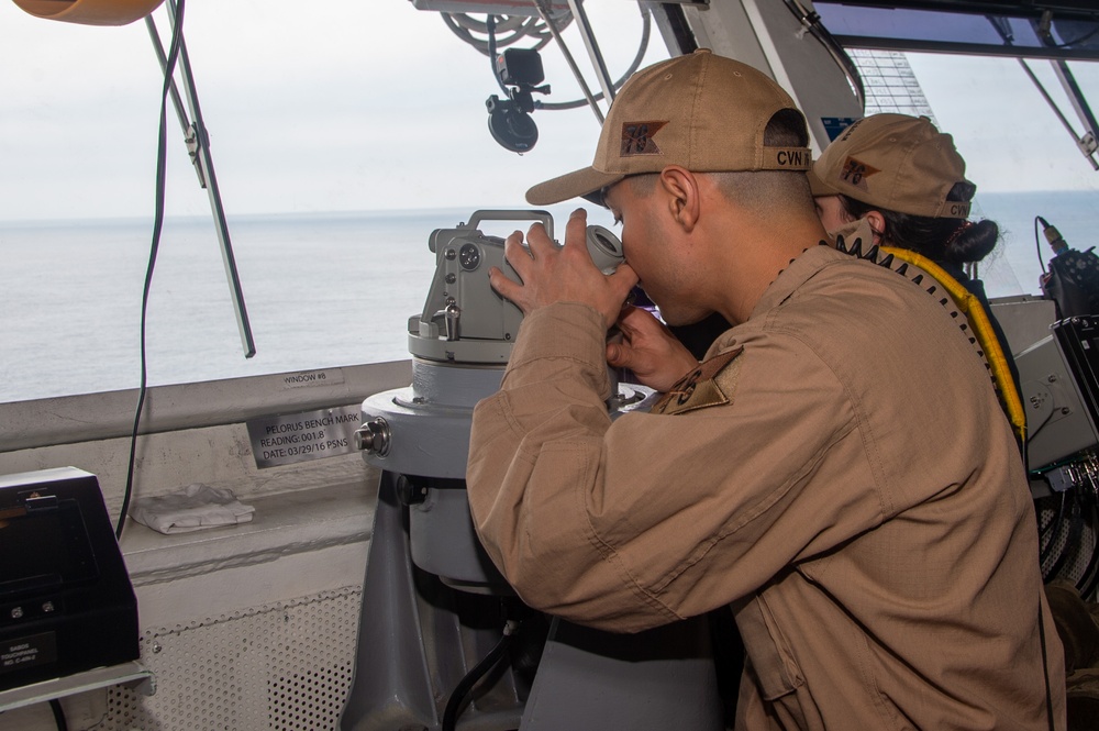 USS Ronald Reagan (CVN 76) arrives at San Diego