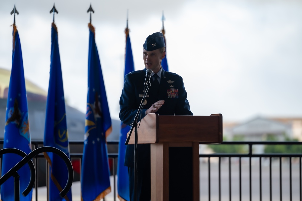 15th Wing Change of Command Ceremony