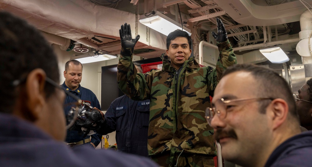 USS Rafael Peralta (DDG 115) Conducts General Quarters Drill