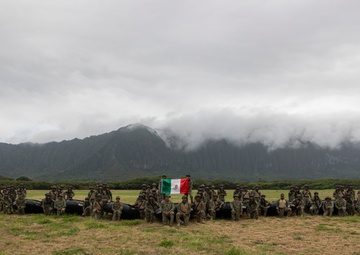 Mexican marines, Malaysian soldiers practice small boat tactics