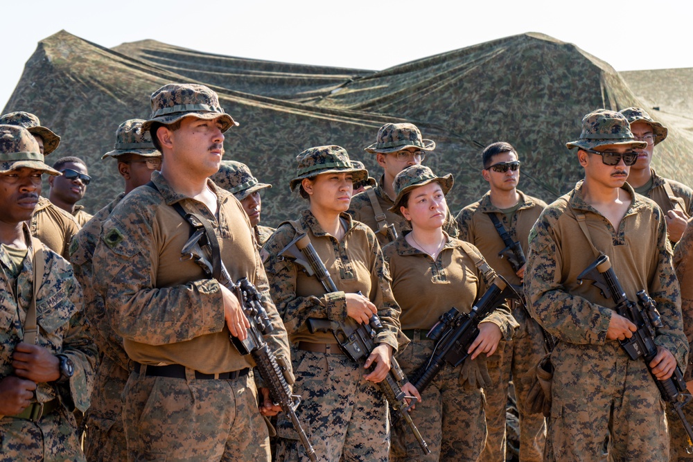 MRF-D 24.3 MAGTF commanding officer briefs situation update during Exercise Predator's Run 24