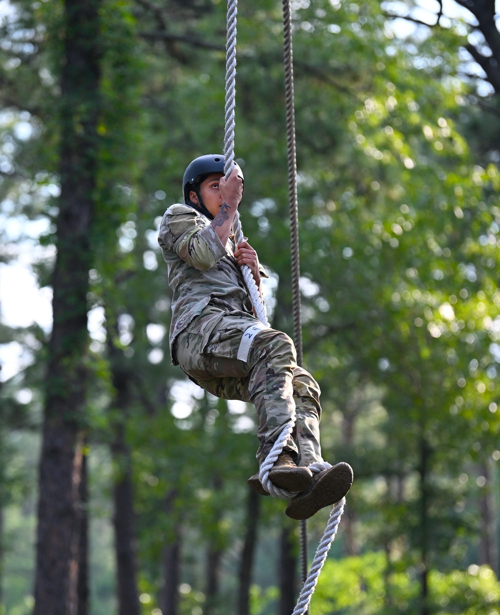 Special Forces Hopefulls Take on Obstacle Course During Assessment and Selection