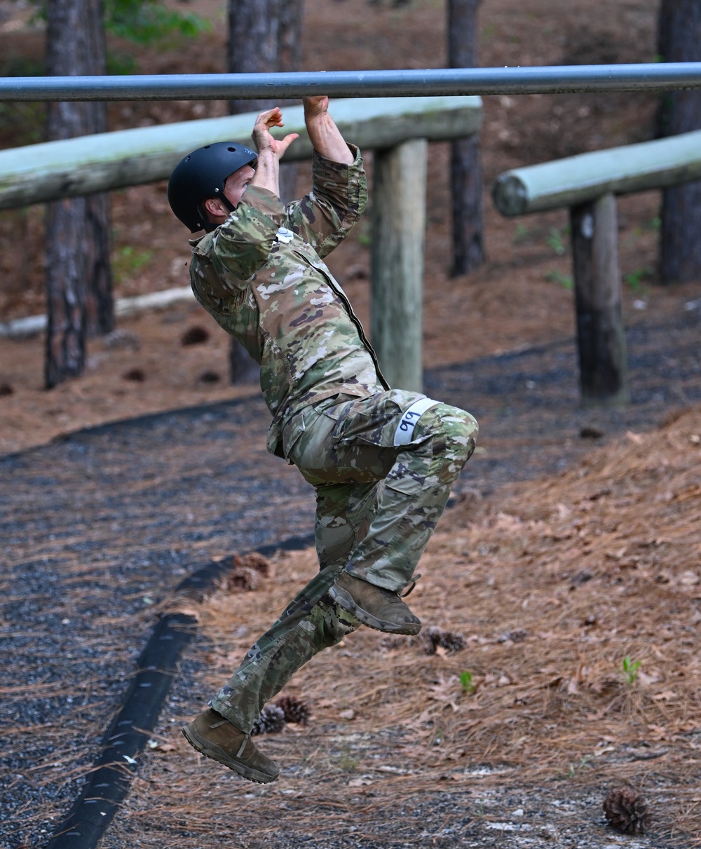 Special Forces Hopefulls Take on Obstacle Course During Assessment and Selection