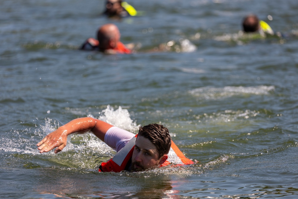 Pittsburgh District makes a splash with motorboat training