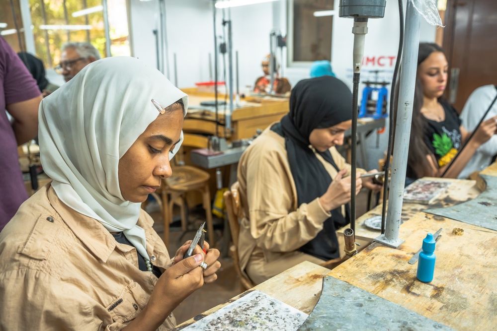 USAID partners with Egypt’s Azza Fahmy Foundation to empower local jewelers in Al Darb Al Ahmar.