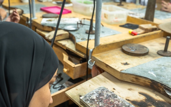 USAID partners with Egypt’s Azza Fahmy Foundation to empower local jewelers in Al Darb Al Ahmar.