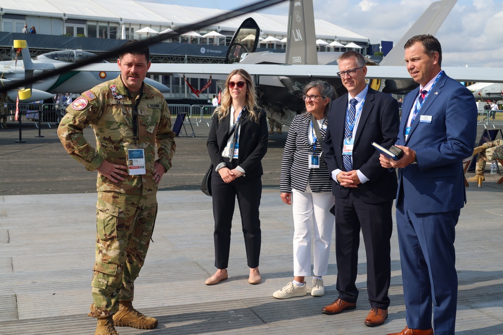 The 12th Combat Aviation Brigade Participates in the Farnborough International Airshow