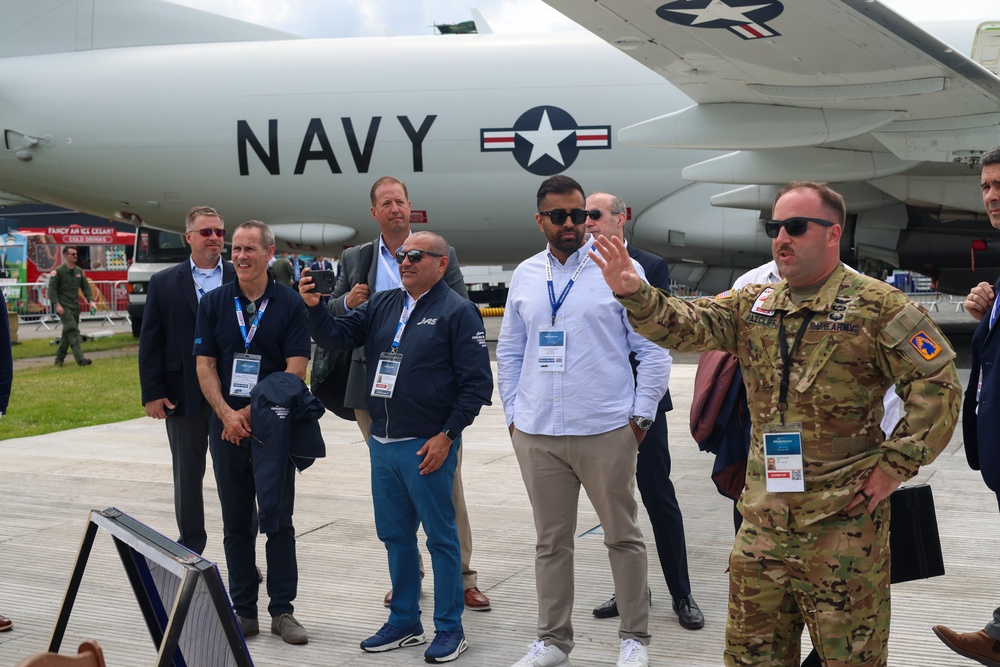 The 12th Combat Aviation Brigade Participates in the Farnborough International Airshow