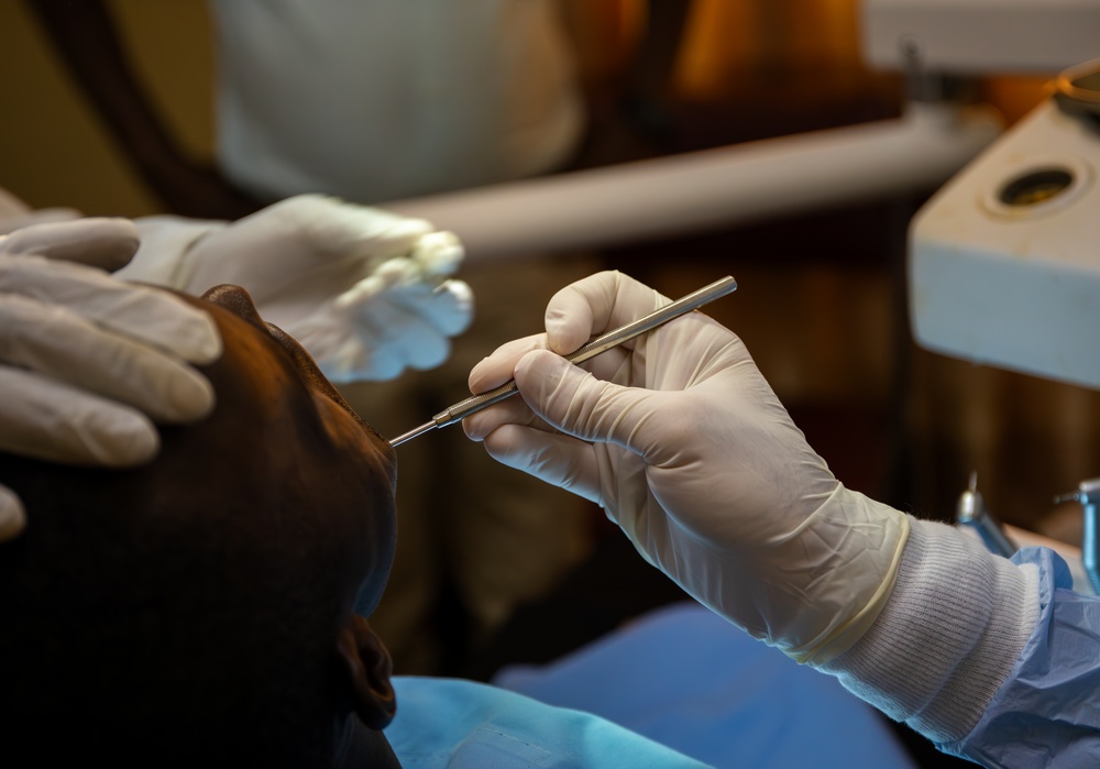 US, Burundi military dental professionals team up during medical exercise