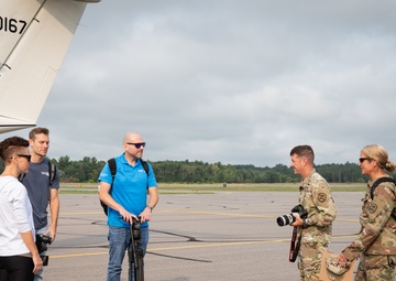 Iowa media visits Soldiers at XCTC
