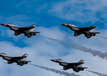 Arctic Thunder Air Show