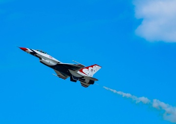 Arctic Thunder Air Show