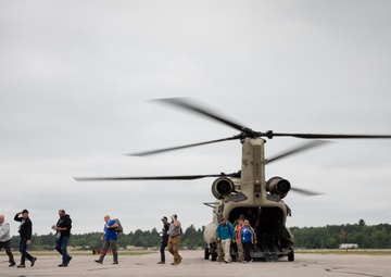 Iowa employers visit Soldiers during XCTC