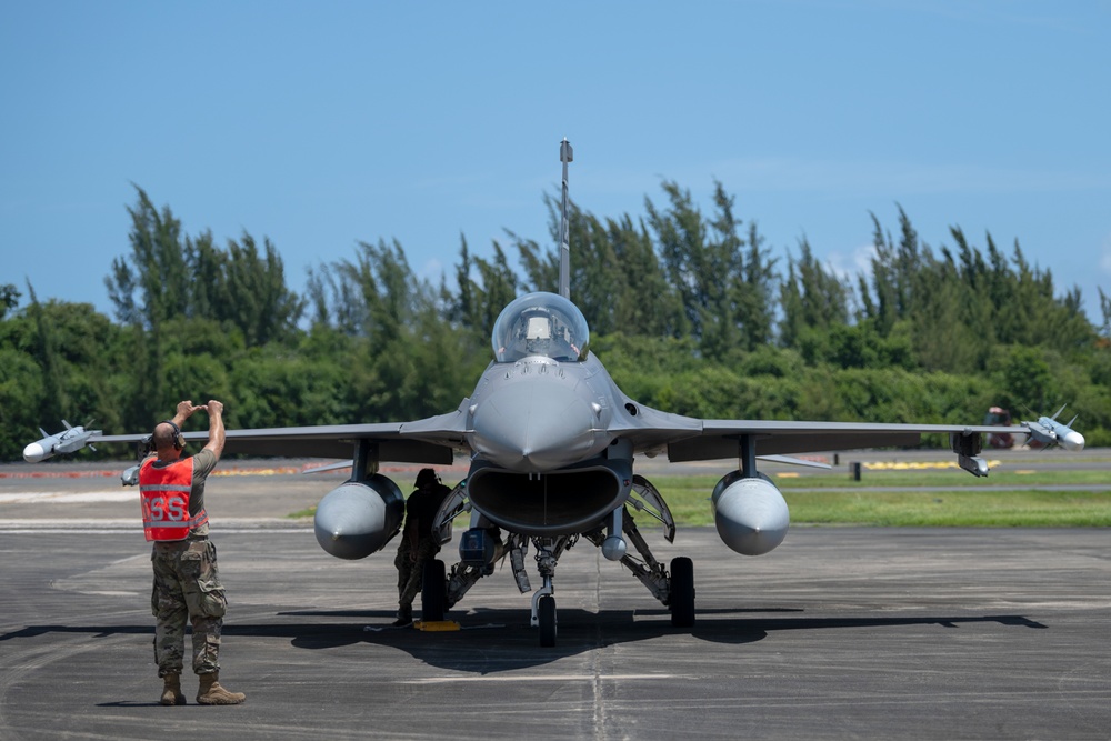 Exercise Caribbean Fox at Puerto Rico