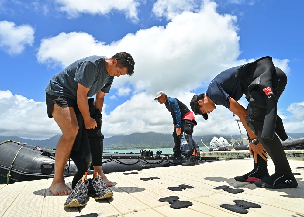 Japan Maritime Self-Defense Force EOD training during RIMPAC 2024