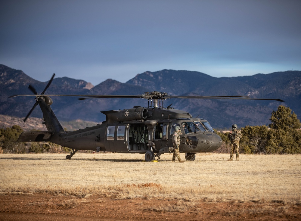 4th Combat Aviation Brigade: 3rd Assault Helicopter Battalion 4th Aviation Regiment Gunnery