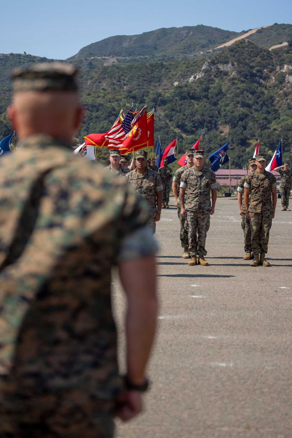 1st Marine Regiment holds relief, appointment ceremony