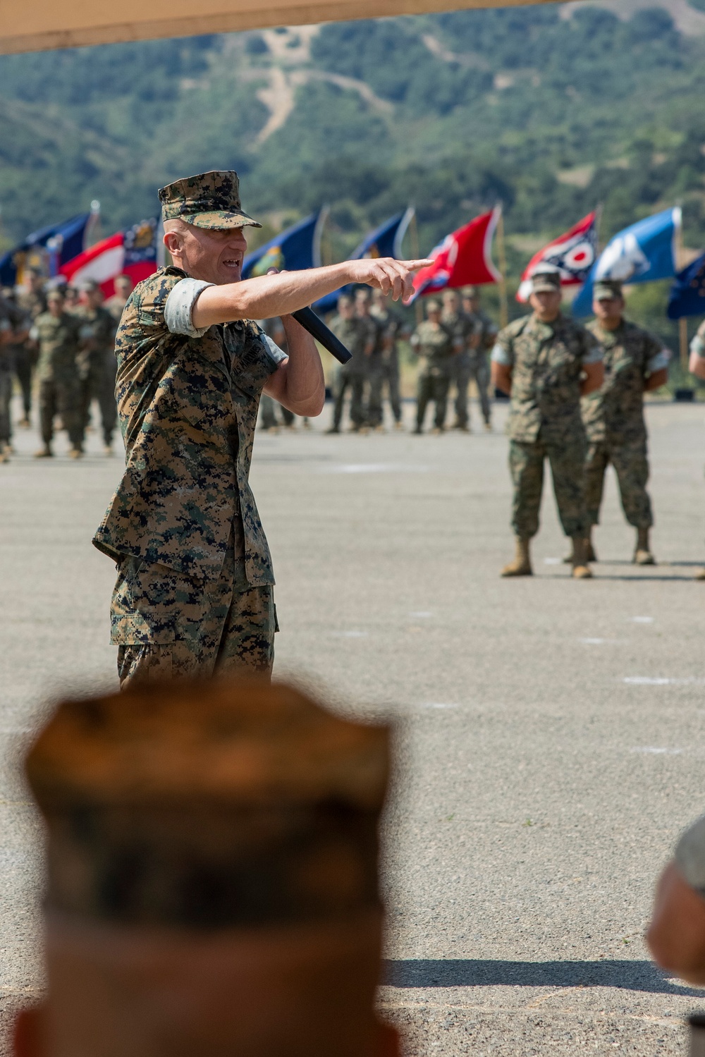 1st Marine Regiment holds relief, appointment ceremony