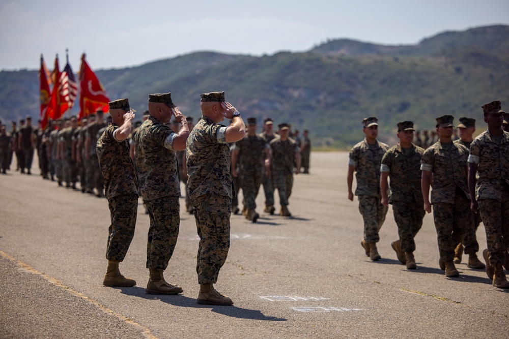 1st Marine Regiment holds relief, appointment ceremony