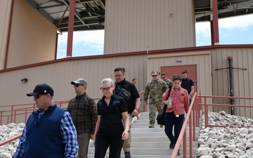 Arizona Governor visits Yuma Proving Ground