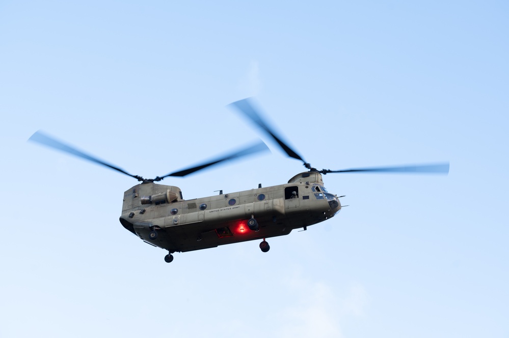 CH-47 lands on 15th Wing parade field