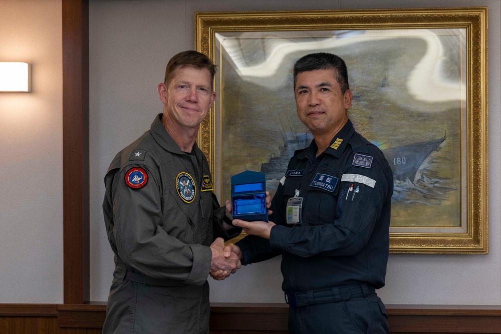 CSG-1 Rear Adm. Wosje Visits Japan Maritime Self-Defense Force DDG-180 JS Hagura