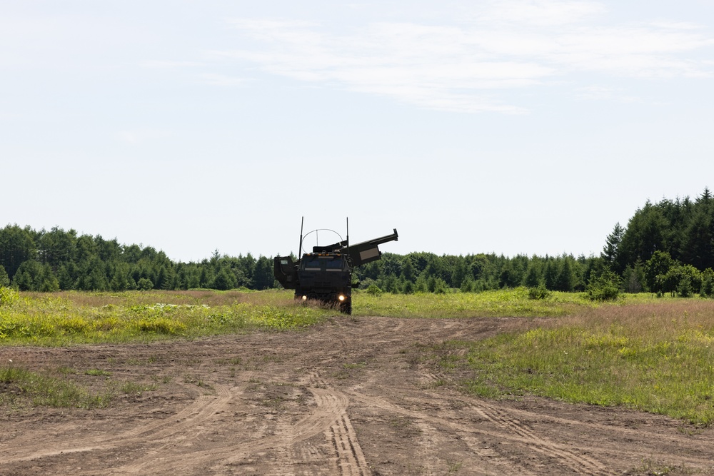 3/12 Marines and 1st MDTF Soldiers Rehearse Simulated HIMARS Fire Missions