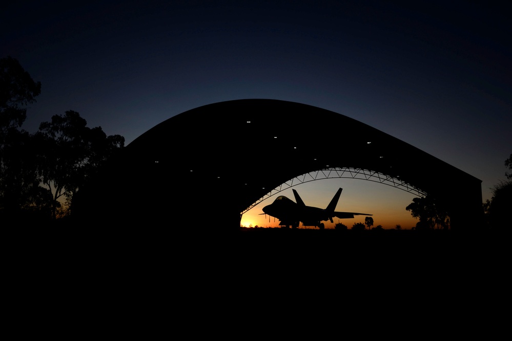 Sunsets on USAF F-22A Raptor during Exercise Pitch Black 2024
