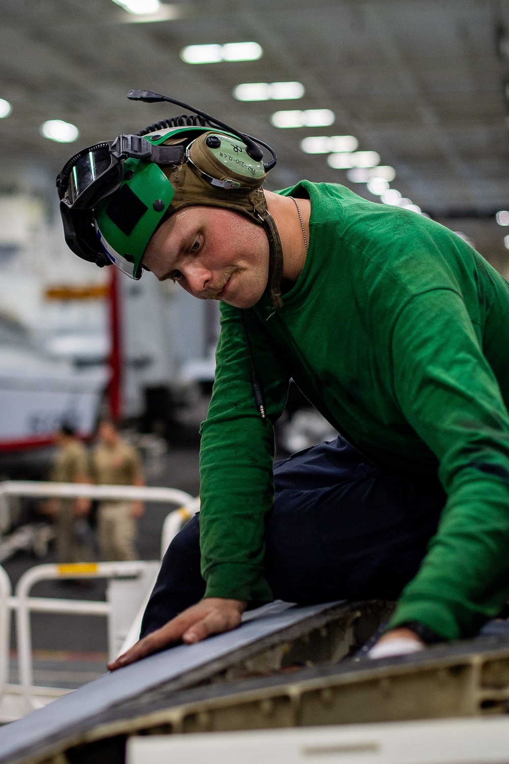 USS Theodore Roosevelt Conducts Routine Aircraft Maintenance in the U.S. 5th Fleet AOO