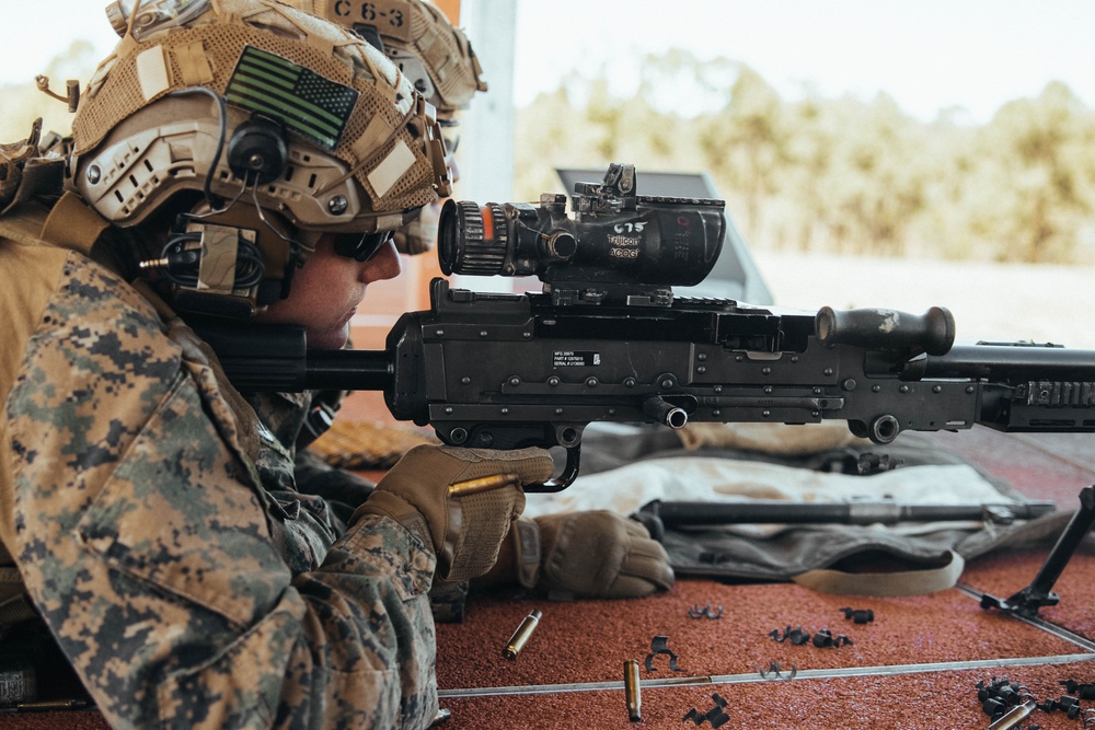 1st Recon Bn., Australian Army participate in live-fire range during Exercise Black Diamond