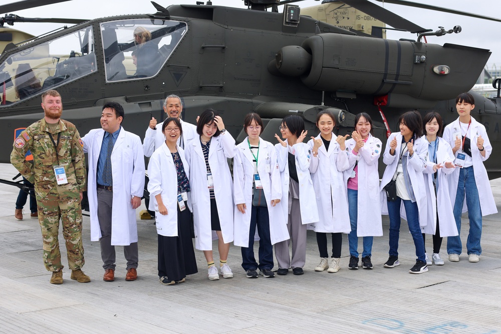 12th Combat Aviation Brigade Participates in the Farnborough International Airshow