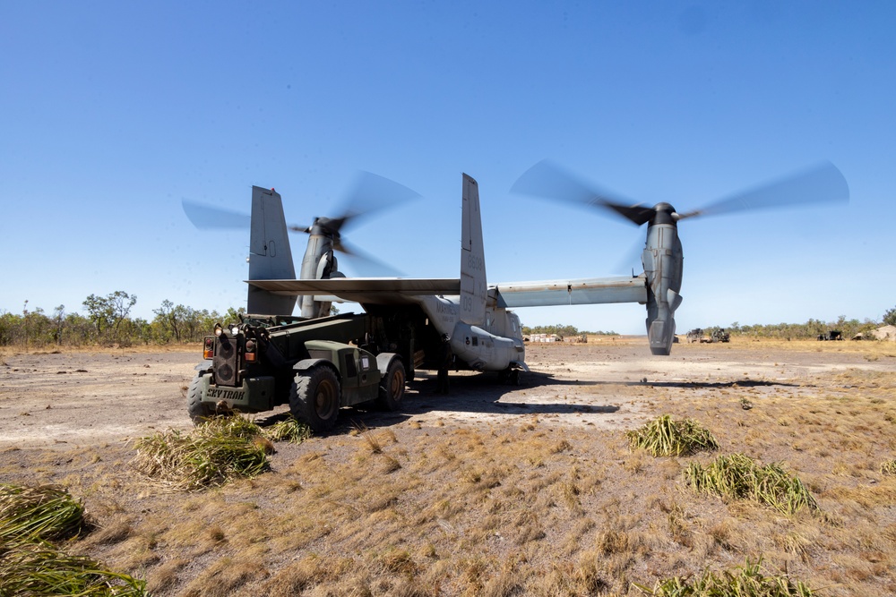 MRF-D 24.3: VMM-268 (Rein.) Marines drop supplies from MV-22B Osprey during Exercise Predator’s Run 24