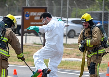 39th ABW conducts jet fuel spill training
