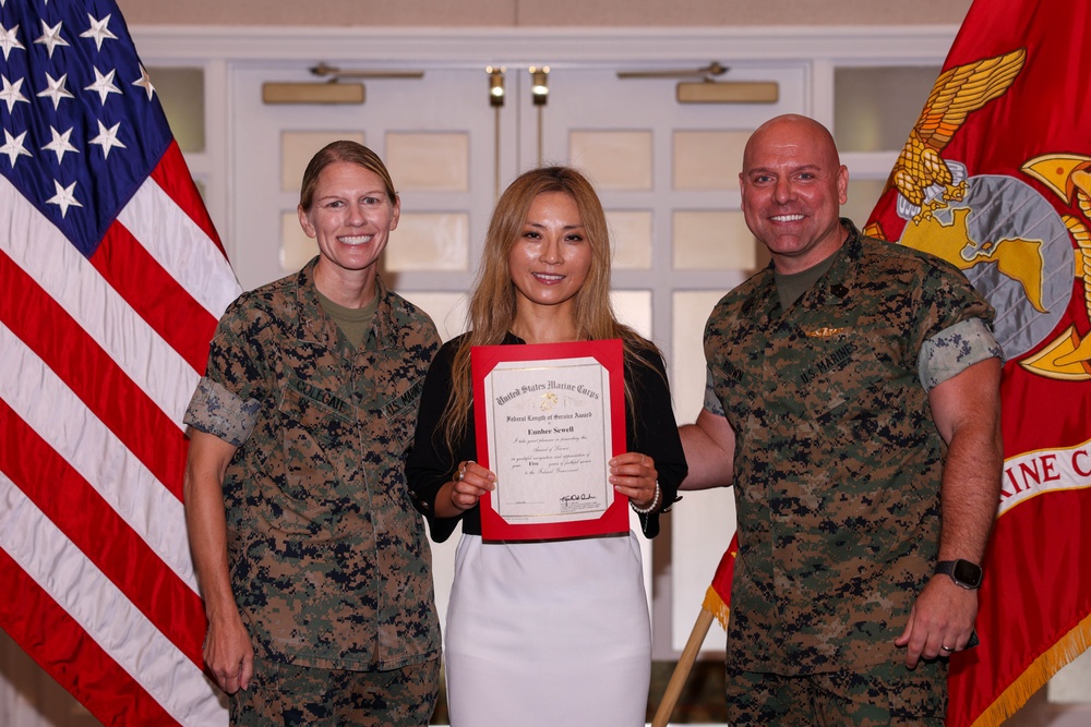 Civilians receive awards for 2nd quarter, 2024