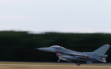 122nd Fighter Wing pilot delivers Slovakia's first F-16s