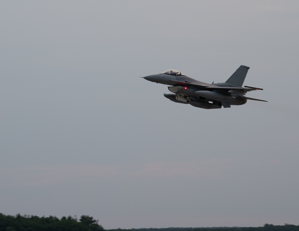 122nd Fighter Wing pilot delivers Slovakia's first F-16s