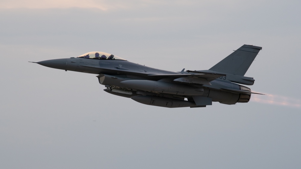 122nd Fighter Wing pilot delivers Slovakia's first F-16s