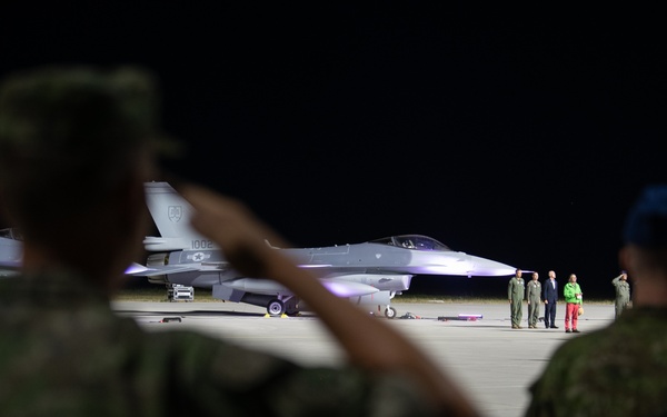 122nd Fighter Wing pilot delivers Slovakia's first F-16s