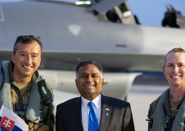 122nd Fighter Wing pilot delivers Slovakia's first F-16s